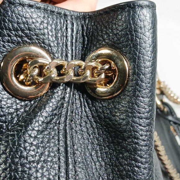 Michael Kors Jet Set Medium Shoulder Bag Black Pebbled Leather Gold Chain EUC - Picture 15 of 16